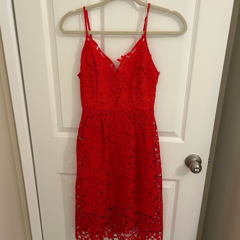 ASTR the Label Lace Midi Dress- Red XS